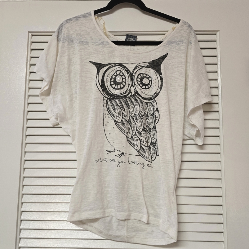 i.ner - Lightweight Owl Loose-Fit Short-Sleeve Top